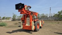 Exclusivo Kubota tractor montado rotatorio DTH solar apilamiento RSD SPR150 200m profundidad 1200mm diámetro OEM fábrica al por mayor