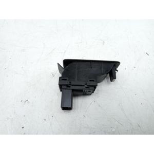 Bouton de lève-vitre arrière gauche SEAT Alhambra 3ème série (10>) 7N0959551 - Product Image 2