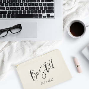 กระเป๋าเครื่องสำอางผ้าแคนวาสแบบพกพา Be Still Psalm 46:10 ลายตัวอักษรโฮโลแกรม เป็นมิตรกับสิ่งแวดล้อม - Product Image 3