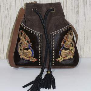 กระเป๋าสะพายไหล่หนังแท้ปักลายนกยูงธรรมชาติทำด้วยมือพร้อมสายดึงซิปสำหรับกระเป๋าเดินทางสำหรับผู้หญิง - Product Image 1