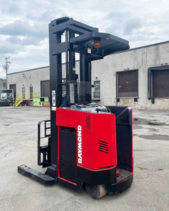 Chariot élévateur à fourche profondes Raymond EASI DR30TT de 2008 avec une capacité de 3000 lb - Product Image 5