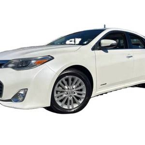 Avalon Hybrid XLE Touring 4 portes berline 2015, conduite à gauche, cuir, phares LED, toit ouvrant, caméra de recul - Product Image 1