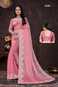 Sari en Georgette Douce et Élégante avec Broderies Lakhnavi Exquises – Tenue Ethnique Indienne et Pakistanaise pour Fêtes - Product Image 2