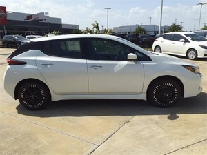 NNis-san LE -AF SV Pl-us FWD ELECTRIC 2023 abordable - Product Image 4