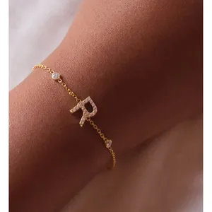 Pulsera de Diamantes con Letra Única - Product Image 4