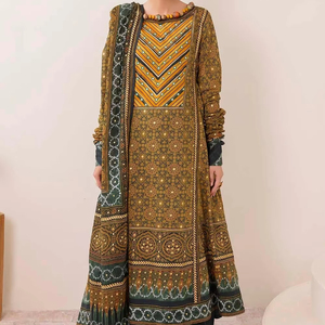 2025 mejor vestido étnico de alta calidad para mujer vestido bordado de rayón diseño tradicional césped Shalwar Kameez traje para boda - Product Image 1