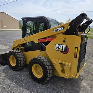 Chargeuse sur pneus Caterpillar 262D3, capacité 9 tonnes, modèle 2010 d'occasion, pompe hydraulique Parker, chargeuse frontale, indispensable pour les exploitations agricoles - Product Image 4