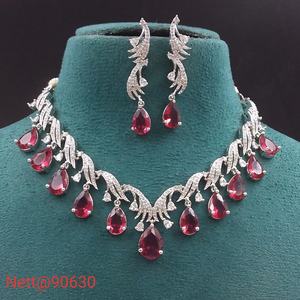 Ensemble de collier et de boucles d'oreilles en pierre de larme AD de créateur pour les femmes Choix de bijoux parfait pour les mariages, les fêtes et les occasions spéciales - Product Image 4