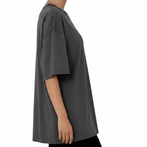 เสื้อยืดผู้หญิง OEM/ODM ผ้าฝ้ายถัก 100% คอกลม ทรงปกติ ระบายอากาศได้ดี ตกแต่งด้วยลายปัก ปักโลโก้ตามสั่ง เหมาะสำหรับใส่ในฤดูร้อน - Product Image 5