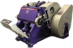 เครื่องเจาะ ตัด ปั๊มนูน กึ่งอัตโนมัติ คุณภาพสูง สำหรับกระดาษ กระดาษลูกฟูก แผ่นพลาสติก - Product Image 2