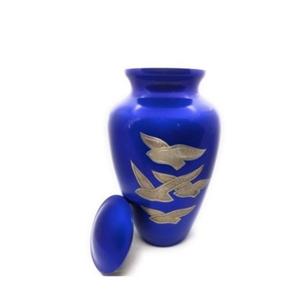 Urne funéraire moderne en métal bleu avec gravure artisanale exquise, grande taille pour les cendres d'animaux de compagnie - Product Image 5