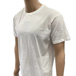 La Camiseta de algodón y poliéster para hombre se puede personalizar en tallas de estilo de color fabricadas en India, proveedor exportador de Mumbai - Product Image 1