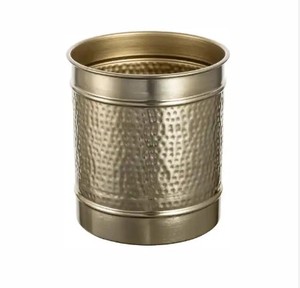 Macetas recién llegadas con macetas de material de diseño moderno y de primera calidad para usos de decoración de interiores - Product Image 1