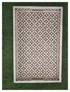 Bandeja de Servicio Desechable Clásica Ecológica, Hecha a Mano en India, con Incrustaciones de Hueso, Resina y Mango de Metal, para Uso en Cocina, Restaurante y Hotel - Product Image 5