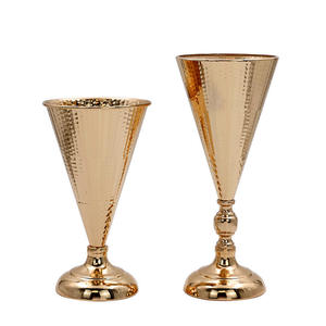 Centro de Mesa Alto de Metal con Forma Cónica y Acabado Texturizado para Bodas, Eventos, Decoración de Mesas de Hotel, Uso Interior - Product Image 4