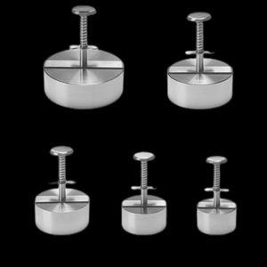 Boulettes de viande de poulet surgelées fraîches de la ferme, sans gluten, haute sécurité, emballées sous vide pour la restauration - Product Image 5