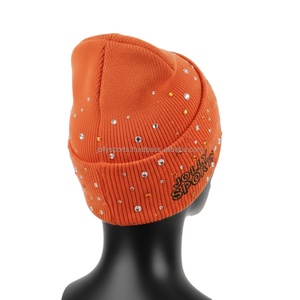 Gorro de Punto Acrílico Elástico de 300 GSM para Mujer, Color Brillante, con Pedrería, Transferencia de Calor, Logotipo Personalizado, Ajuste Elegante, Gorro Jacquard - Product Image 5
