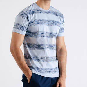 เสื้อยืดผู้ชายแห้งเร็วแบบสั่งตัดระบายอากาศผ้าถักแขนสั้นพิมพ์ลายในปากีสถาน - Product Image 2