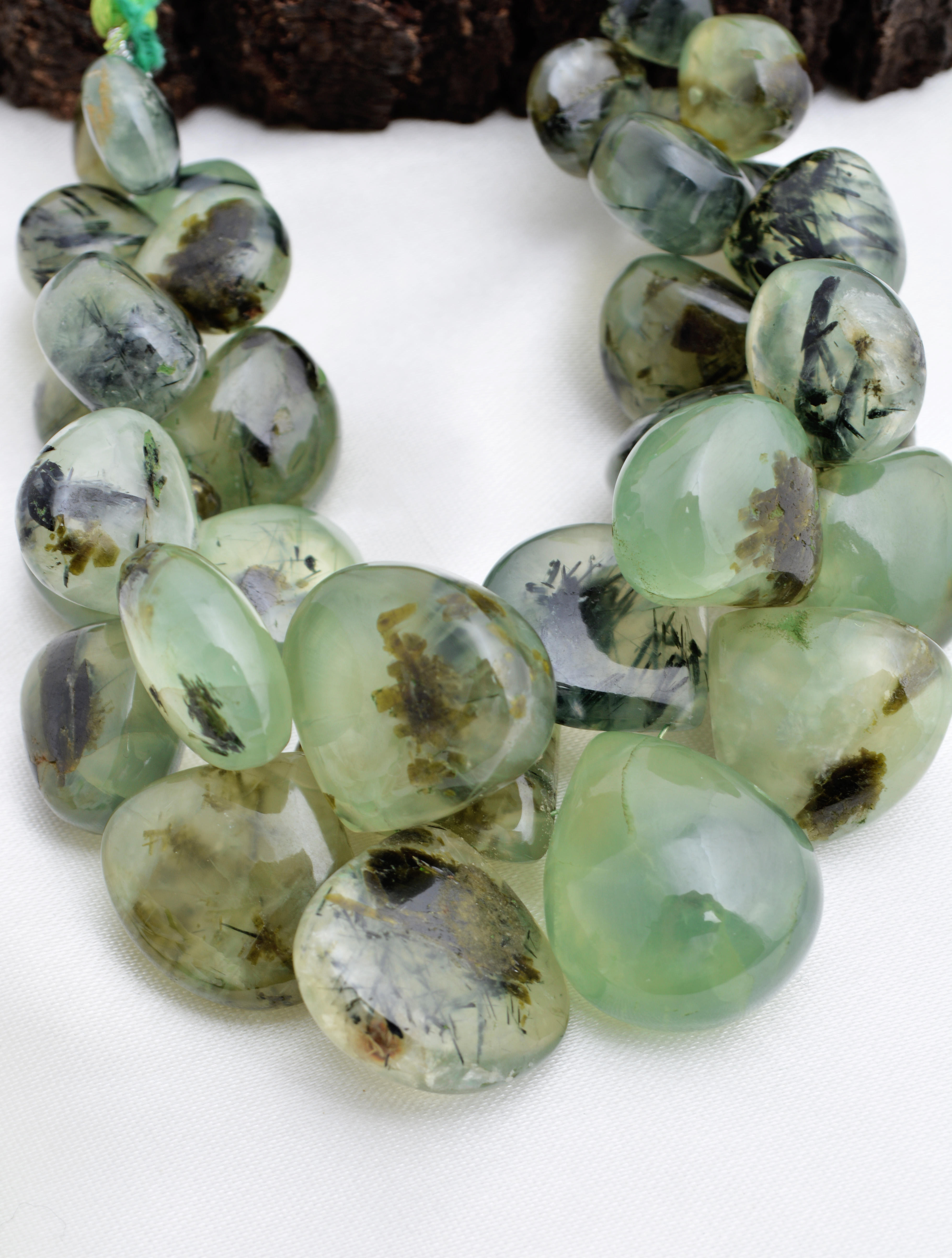 สีเขียว