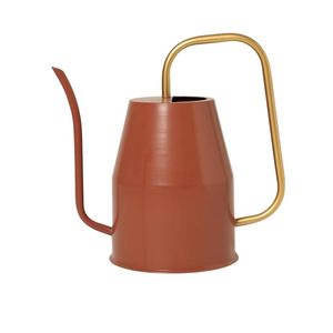 Arrosoir en métal de style ferme pour jardin, arrosoir ergonomique en métal pour une hydratation sans effort - Product Image 1