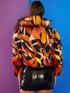 Meilleure vente Femme doudoune hiver chaud imperméable fermeture éclair à capuche femme doudoune à vendre - Product Image 2