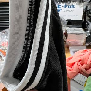 Cool Dry Premium Quality Athletes Jersey XS Tamaño Conjunto de camisetas de baloncesto Quick Dry Knit Poliéster Sublimación Impreso Logo - Product Image 5