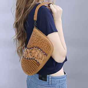 Pochette usinée pour femmes de Style occidental pur à la mode pour femmes personnaliser la taille sacs à main en cuir de vachette véritable - Product Image 3