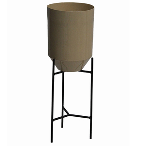 Hot Sale Elegant <b>Small</b> <b>Planter</b> Pot Vintage Black Iron Stand for Indoor Outdoor Home Garden Living Room Flower Pots <b>Planters</b> - Product Image 5