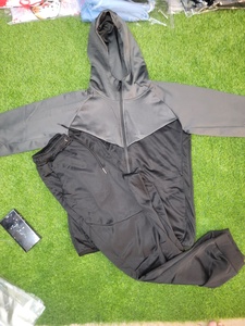 Logo personnalisé de haute qualité jogging haute couture hommes Sport survêtement coupe-vent Streetwear survêtement pantalon de survêtement lourd logo - Product Image 2