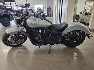 Oferta de Subasta: Motocicletas Nuevas Clásicas Limitadas Scouts Sixty 2025 en Venta con Velocidad Máxima >80km/h y Potencia de 1001-2000W, con Depósito - Product Image 3