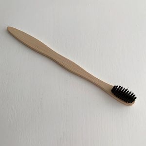 2025 vente chaude brosse à dents au charbon de bambou écologique brosse de voyage antibactérienne biodégradable pour adultes durable - Product Image 2