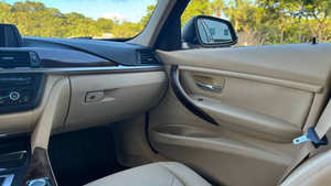 BMW Serie 3 328i LHD Usado de 2014 - Product Image 4