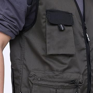 Gilet d'été fin pour hommes Manteau de couleur unie en maille respirant multi-poches Gilet de voyage Camping Pêche Photographie Gilet de travail Top - Product Image 3