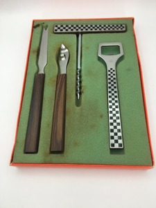 ชุดเครื่องมือบาร์สีดำเงินพรีเมียม พร้อมที่วางโชว์ สำหรับงานแต่งงาน งานอีเว้นท์ งานปาร์ตี้ และตกแต่งบาร์ในบ้าน จากประเทศอินเดีย - Product Image 5