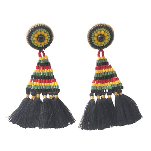Enormes pendientes de borlas de cuentas de tubo de Dana hechos a mano para mujer adecuados para ropa de playa de fiesta informal - Product Image 1
