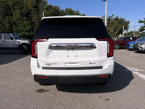 GMC Yukon XL SLT AWD 2023 Blanco Brillante, Automático, Llantas de Aleación R17, Asientos de Cuero, ACC Ligero, Navegación, Asientos con Calefacción, Control Remoto - Product Image 5