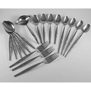 Stainless Steel Luxury Flatware Set with <b>Gold</b> Plating Unique Design Royal Style for Home or Wedding for Back to School - Product Image 4