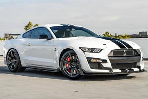 Ford Mustang Shelby GT500 2020 en perfectas condiciones, motor V8 supercargado - Product Image 2