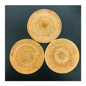 Découvrez le charme du rotin: assiettes en rotin d'origine vietnamienne, fabriquées naturellement pour une utilisation à la mode et sans effort en rotin - Product Image 2