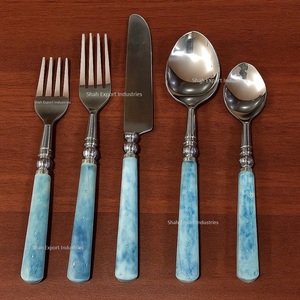 Juego de cubiertos populares de acero inoxidable con mango de hueso azul cielo Acabado en plata Juegos de cubiertos de vajilla para el hogar y la boda - Product Image 6
