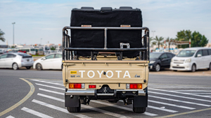 Nuevo Camioneta Toyota Safari 2023, 299HP, 6 Cilindros, Volante a la Izquierda, Motor Diésel, Transmisión Manual - Product Image 2