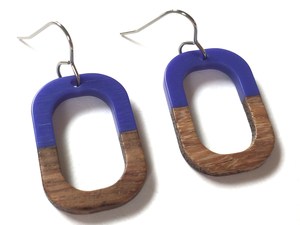 Boucles d'oreilles créoles minimalistes en bois/résine de haute qualité Designs d'art abstrait contemporain Grande résine HF CRAFTS - Product Image 6