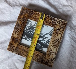 Cadre photo en bois fabriqué à la main de meilleure qualité avec incrustation d'os forme carrée couleur bleue pour la décoration intérieure artisanat indien - Product Image 1