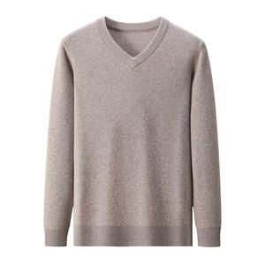 Vente en gros de pulls en laine mérinos col V à manches longues pour hommes pull ample en pure laine pull col V hiver pull tricoté solide - Product Image 1