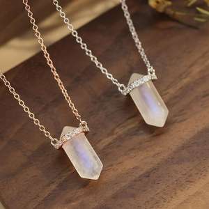 Delicada joyería de cuarzo sintético de Plata de Ley 925 para mujer, collar con soporte de columna de cristal hexagonal de piedra lunar Rosa chapado en oro rosa - Product Image 1