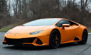 ZHWUF4ZF8LLA13235 2020 Coupé Deportivo de Lujo de Grado Industrial AWD OEM 5.2L V10 631hp 600Nm Torque Velocidad Máxima 325km/h Bajo Kilometraje - Product Image 4