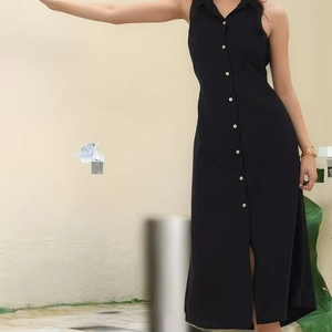 Robe chemise licou en coton noir de qualité supérieure taille naturelle tissu respirant longueur midi cravate au dos grande taille disponible - Product Image 1