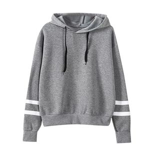 Sweat à capuche Streetwear avec logo personnalisé | Pull surdimensionné en coton 100% | Sweat à capuche court lourd 400 600GSM pour hommes Vente en gros OEM - Product Image 4