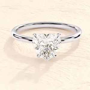 Hermoso anillo de compromiso de diamante cultivado en laboratorio con corte de corazón de cuatro puntas, joyería personalizada, corte excelente, el mejor regalo para mujeres - Product Image 1