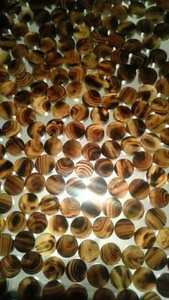 Ébauches de boutons en corne de boeuf de buffle naturelle fabriquées à la main de qualité supérieure personnalisées pour les vêtements de chemise en jean et autres de l'Inde. - Product Image 3